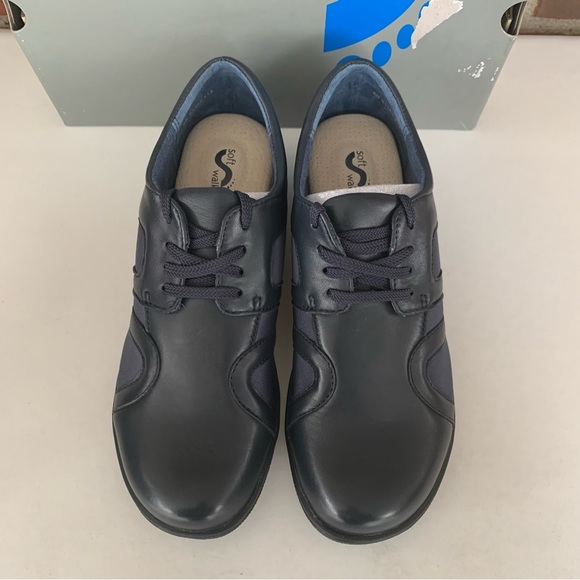 Softwalk Topeka navy blue leather lace up sneakers Women’s US 6 N Narrow width - Picture 4 of 10
